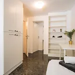 Lightbox Apartma